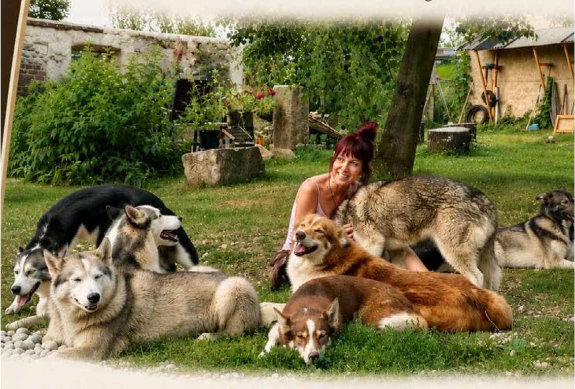 Conni Köhler mit ihren Hunden